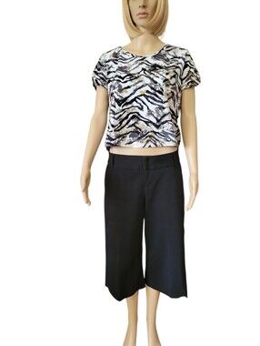 ELLE Low Rise Black Wide Leg Cropped Pants Culottes Y2K Aesthetic Size 6, VGUC